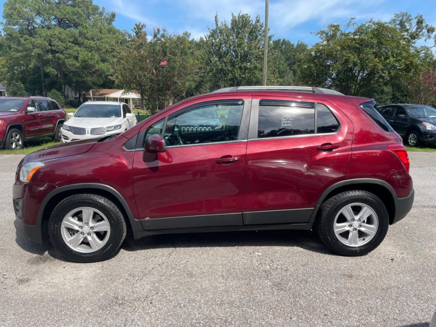 2016 RED CHEVROLET TRAX 1LT (3GNCJLSB5GL) with an 1.4L engine, Automatic transmission, located at 5103 Dorchester Rd., Charleston, SC, 29418-5607, (843) 767-1122, 36.245171, -115.228050 - Clean & comfortable interior equipped with AUX/USB/Bluetooth, Backup Camera, Power Windows, Power Locks, Power Mirrors, Spacious Cargo, Alloy Wheels. Clean CarFax (no accidents reported!) 123k miles Located at New Life Auto Sales! 2018-2023 Top 5 Finalist for Charleston City Paper's BEST PLACE TO B - Photo#3