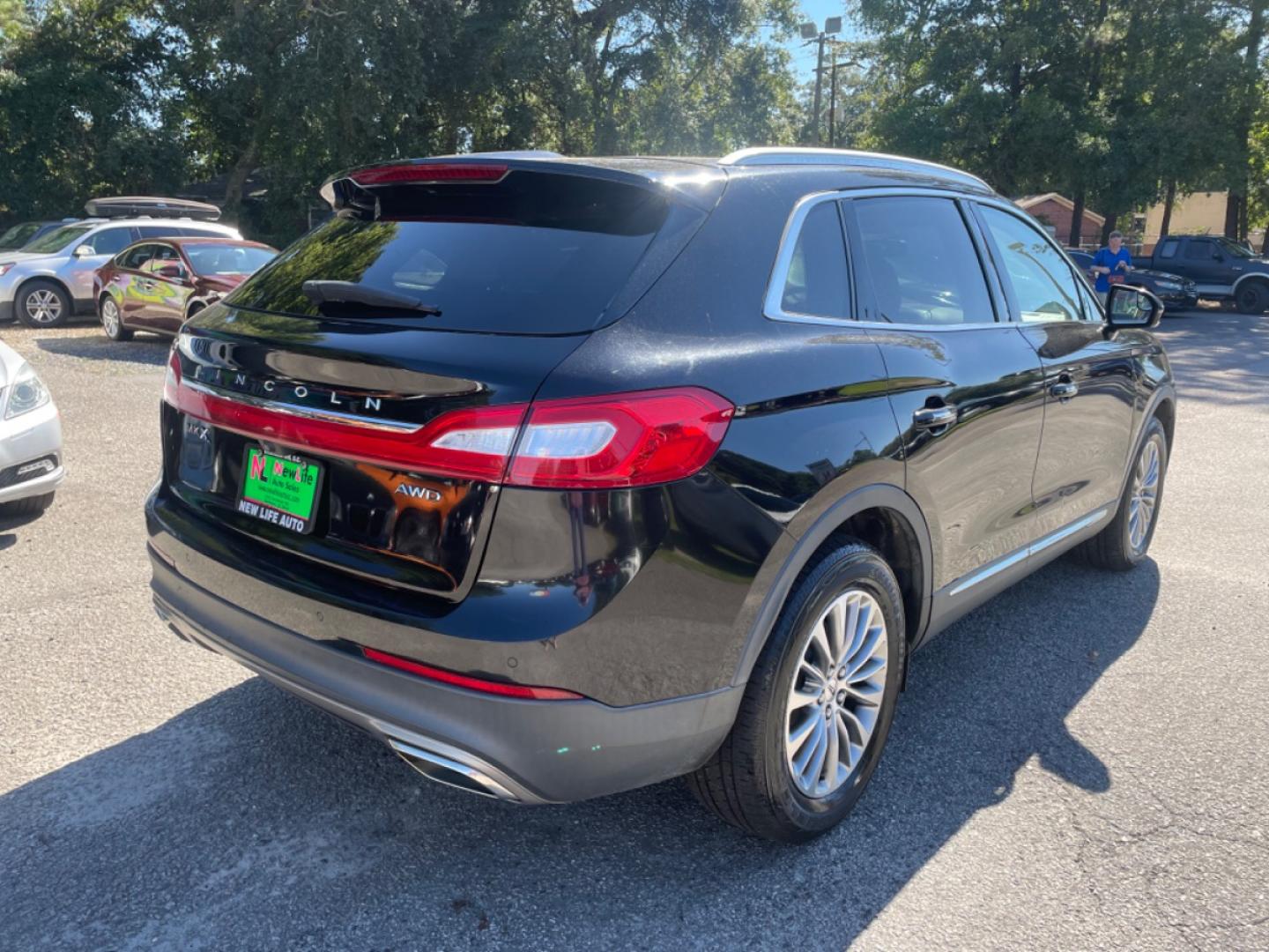 2016 BLACK LINCOLN MKX SELECT (2LMPJ8KR2GB) with an 3.7L engine, Automatic transmission, located at 5103 Dorchester Rd., Charleston, SC, 29418-5607, (843) 767-1122, 36.245171, -115.228050 - Photo#5