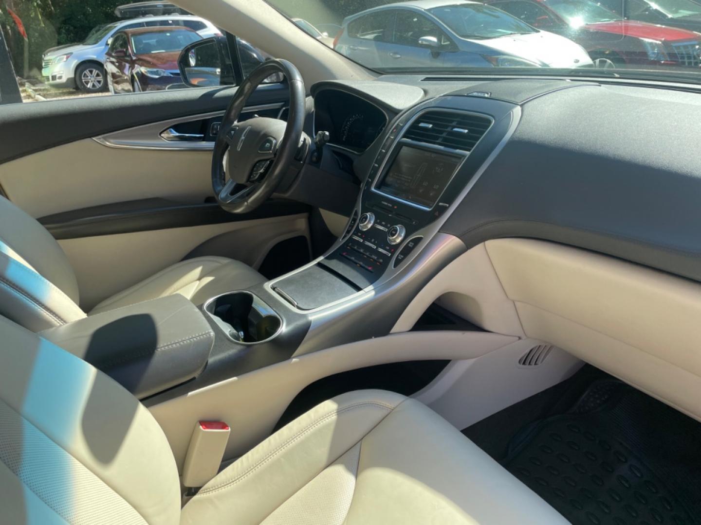 2016 BLACK LINCOLN MKX SELECT (2LMPJ8KR2GB) with an 3.7L engine, Automatic transmission, located at 5103 Dorchester Rd., Charleston, SC, 29418-5607, (843) 767-1122, 36.245171, -115.228050 - Photo#7