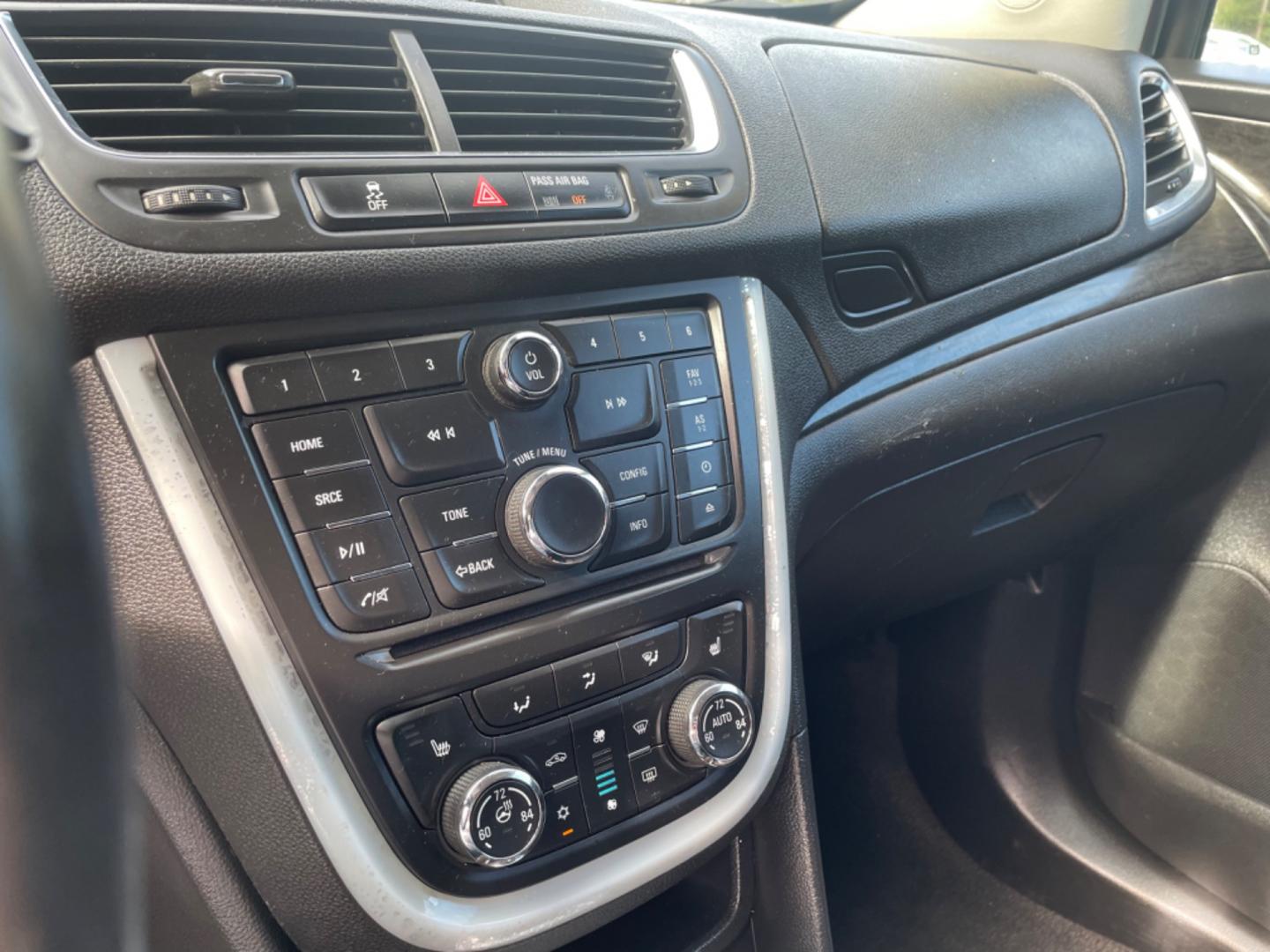 2015 SILVER BUICK ENCORE (KL4CJCSB6FB) with an 1.4L engine, Automatic transmission, located at 5103 Dorchester Rd., Charleston, SC, 29418-5607, (843) 767-1122, 36.245171, -115.228050 - Clean CarFax (no accidents reported!) Clean interior well equipped with with Leather, CD/AUX/Sat/Bluetooth, Power Everything (windows, locks, seats, mirrors), Heated/Memory Seating, Keyless Entry, Alloy Wheels. Local Trade-in!! 105k miles Located at New Life Auto Sales! 2023 WINNER for Post & Couri - Photo#15