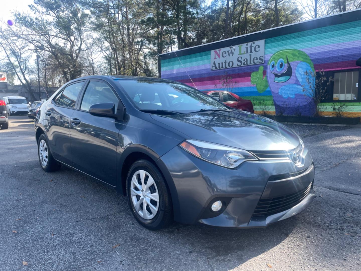 2015 GRAY TOYOTA COROLLA ECO (2T1BPRHE5FC) with an 1.8L engine, Continuously Variable transmission, located at 5103 Dorchester Rd., Charleston, SC, 29418-5607, (843) 767-1122, 36.245171, -115.228050 - Comfortable interior with CD/AUX/Bluetooth, Backup Camera, Power Windows, Powe Locks, Power Mirrors, Keyless Entry. Clean CarFax (no accidents reported!) 148k miles Located at New Life Auto Sales! 2023 WINNER for Post & Courier's Charleston's Choice Pre-owned Car Dealer AND 2018-2024 Top 5 Finalist - Photo#0