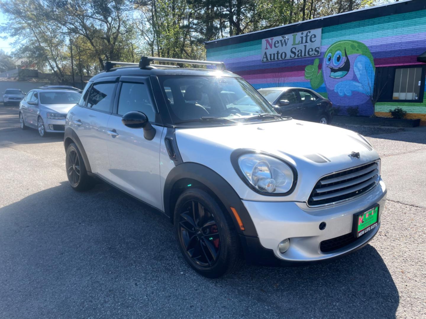 2013 GRAY MINI COOPER COUNTRYMAN (WMWZB3C54DW) with an 1.6L engine, Automatic transmission, located at 5103 Dorchester Rd., Charleston, SC, 29418-5607, (843) 767-1122, 36.245171, -115.228050 - Photo#0