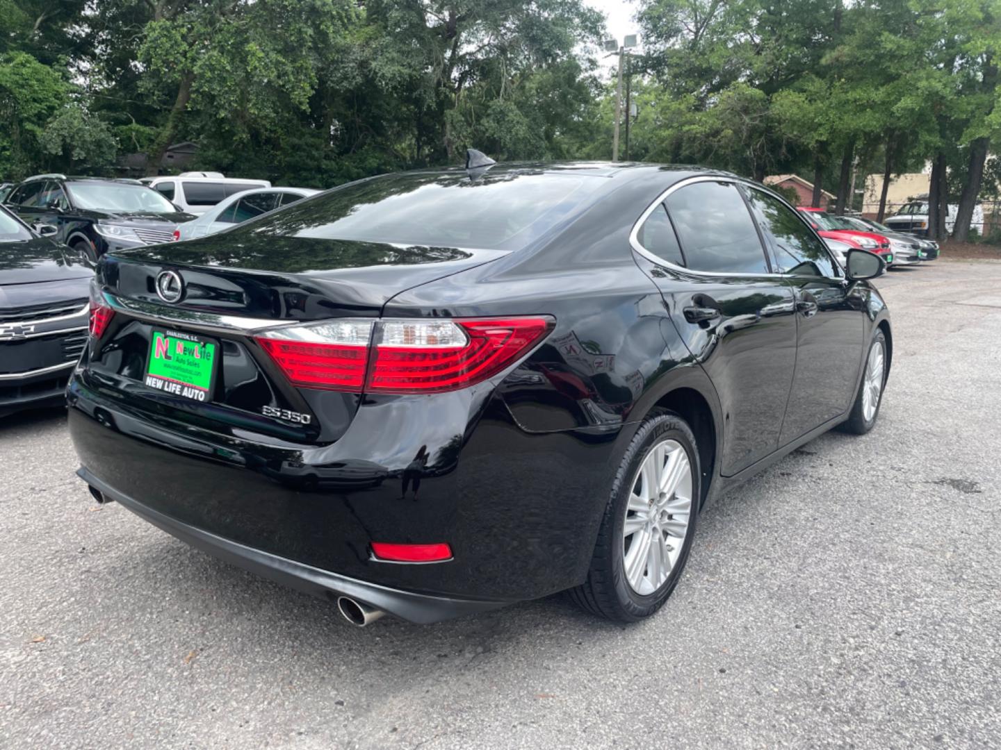 2015 BLACK LEXUS ES 350 (JTHBK1GG8F2) with an 3.5L engine, Automatic transmission, located at 5103 Dorchester Rd., Charleston, SC, 29418-5607, (843) 767-1122, 36.245171, -115.228050 - Sleek, Clean Interior with Leather, Sunroof, CD/AUX/Sat/Bluetooth, Dual Climate Control, Power Everything (windows, locks, seats, mirrors), Heated/Cooled/Memory Seats, Keyless Entry, Push Button Start, Alloy Wheels. 145k miles Located at New Life Auto Sales! 2023 WINNER for Post & Courier's Charles - Photo#6