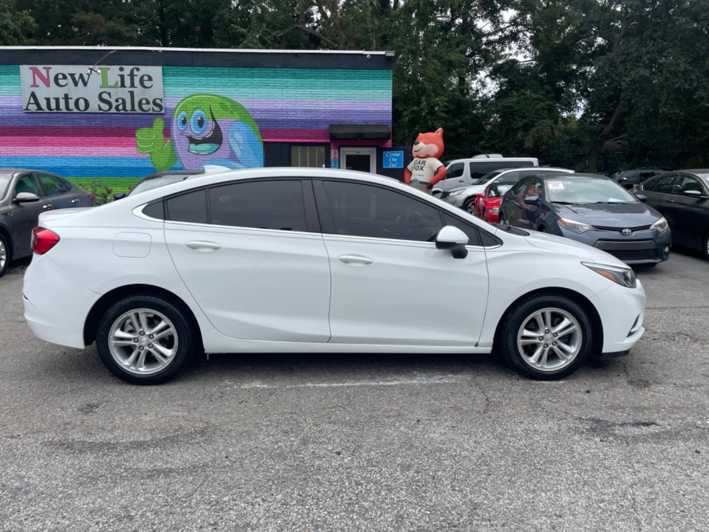 2018 WHITE CHEVROLET CRUZE LT (1G1BE5SM7J7) with an 1.4L engine, Automatic transmission, located at 5103 Dorchester Rd., Charleston, SC, 29418-5607, (843) 767-1122, 36.245171, -115.228050 - Sporty interior with Radio/AUX/USB/Sat/Bluetooth, OnStar, Power Everything (windows, locks, seat, mirrors), Heated Seats, Keyless Entry, Alloy Wheels. 118k miles Located at New Life Auto Sales! 2023 WINNER for Post & Courier's Charleston's Choice Pre-owned Car Dealer AND 2018-2024 Top 5 Finalist fo - Photo#7