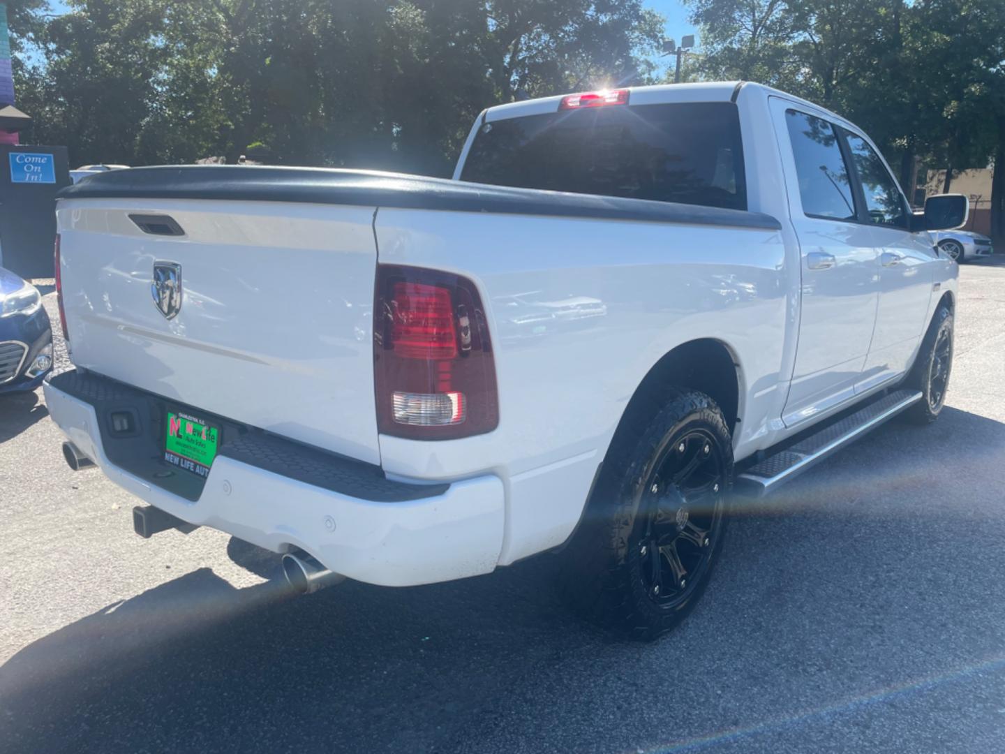 2015 WHITE RAM 1500 SPORT (1C6RR6MTXFS) with an 5.7L engine, Automatic transmission, located at 5103 Dorchester Rd., Charleston, SC, 29418-5607, (843) 767-1122, 36.245171, -115.228050 - Spacious Interior with Navigation, Backup Camera, Blutooth/AUX/Sat, Dual Climate Control, Power Everything (windows, locks, seat, mirrors) Heated Seats, Heated Steering Wheel, All-weather Mats, Push Button Start, Keyless Entry, Running Boards, Hard Bed Cover, Tow Package, Alloy Wheels. Certified One - Photo#6