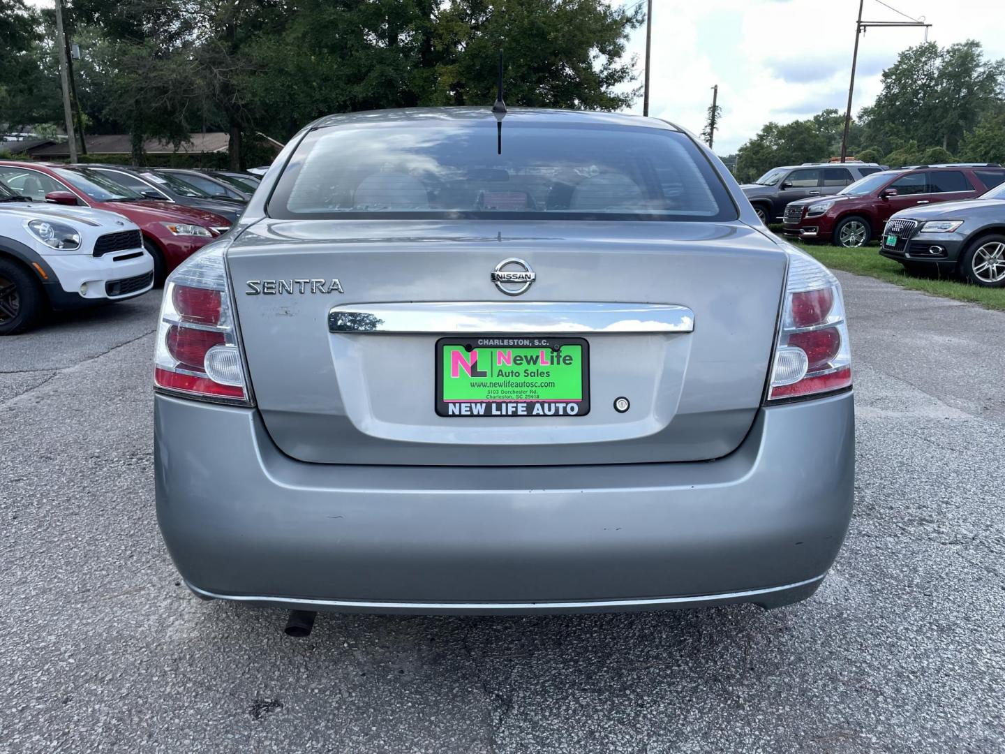 2010 SILVER NISSAN SENTRA 2.0 (3N1AB6AP9AL) with an 2.0L engine, Automatic transmission, located at 5103 Dorchester Rd., Charleston, SC, 29418-5607, (843) 767-1122, 36.245171, -115.228050 - Photo#5