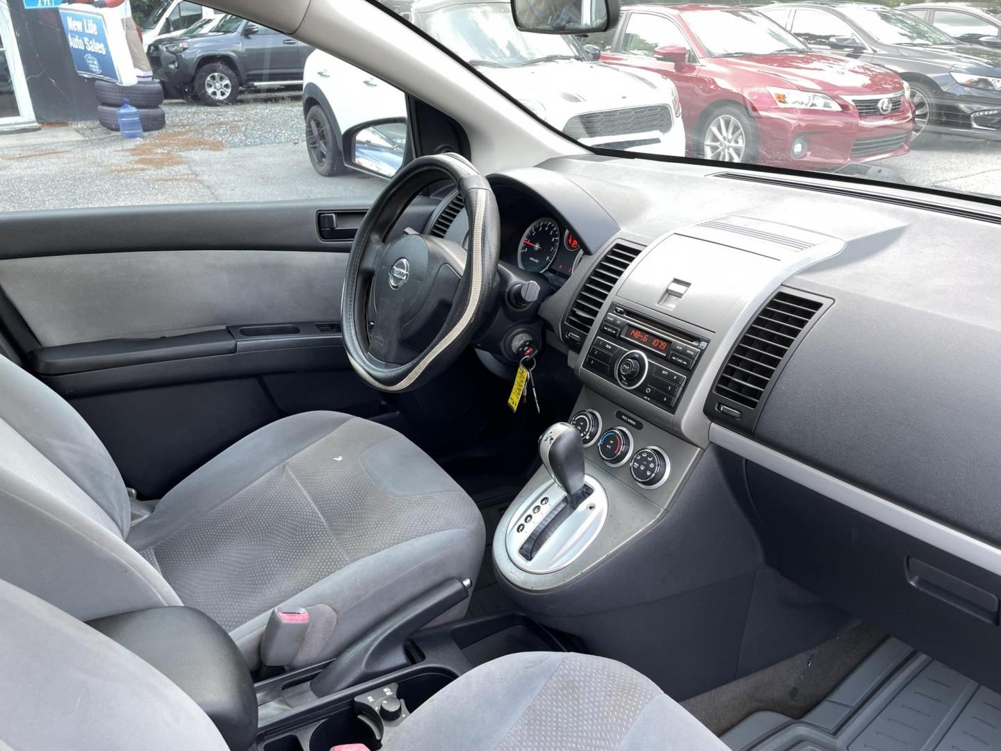 2010 SILVER NISSAN SENTRA 2.0 (3N1AB6AP9AL) with an 2.0L engine, Automatic transmission, located at 5103 Dorchester Rd., Charleston, SC, 29418-5607, (843) 767-1122, 36.245171, -115.228050 - Great basic here to there vehicle that gets great gas mileage! AM/FM/CD/AUX, Power Windows, Power Locks, Keyless Entry, All-weather Mats. Only 113k miles! Located at New Life Auto Sales! 2023 WINNER for Post & Courier's Charleston's Choice Pre-owned Car Dealer AND 2018-2024 Top 5 Finalist for Char - Photo#8