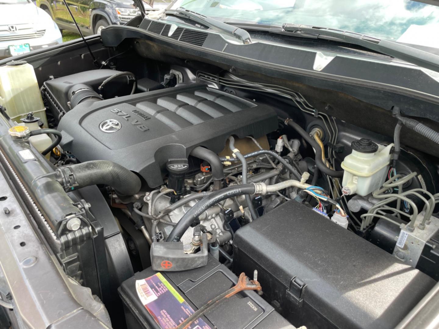 2011 GRAY TOYOTA TUNDRA LIMITED (5TFFY5F1XBX) with an 5.7L engine, Automatic transmission, located at 5103 Dorchester Rd., Charleston, SC, 29418-5607, (843) 767-1122, 36.245171, -115.228050 - Photo#24