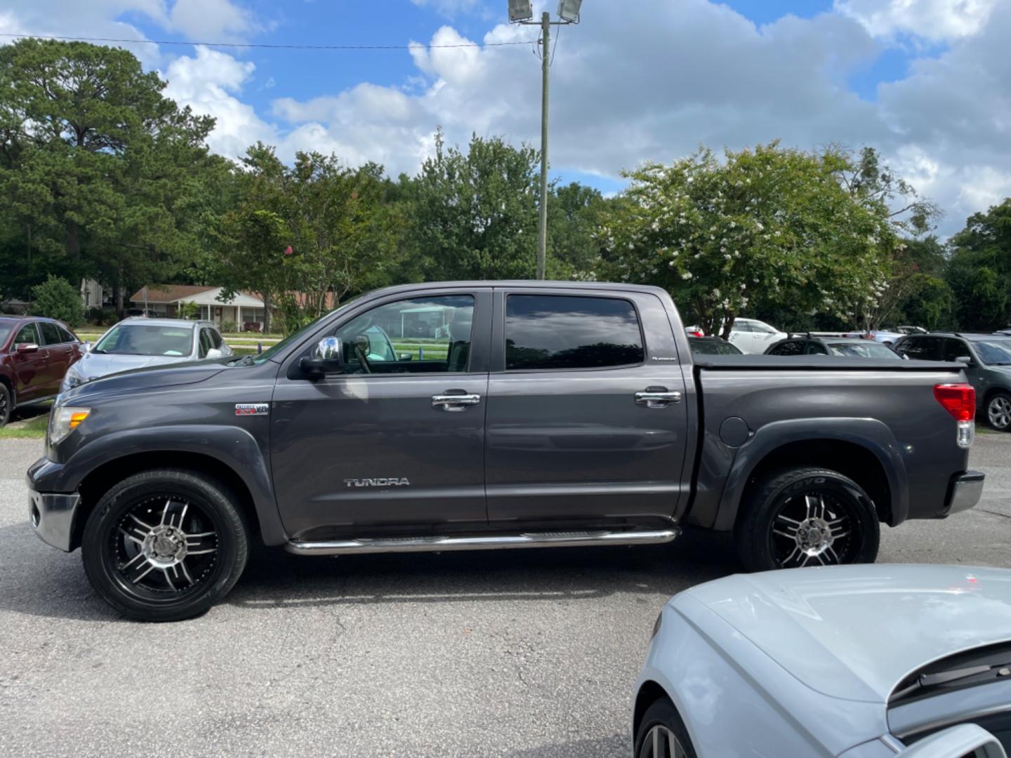 2011 GRAY TOYOTA TUNDRA LIMITED (5TFFY5F1XBX) with an 5.7L engine, Automatic transmission, located at 5103 Dorchester Rd., Charleston, SC, 29418-5607, (843) 767-1122, 36.245171, -115.228050 - Photo#3