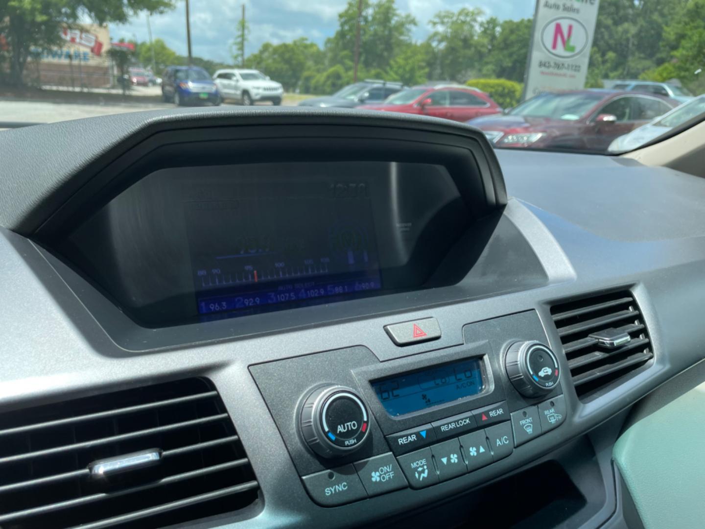 2012 WHITE HONDA ODYSSEY EX (5FNRL5H42CB) with an 3.5L engine, Automatic transmission, located at 5103 Dorchester Rd., Charleston, SC, 29418-5607, (843) 767-1122, 36.245171, -115.228050 - Spacious & Clean Interior with CD/AUX/Radio, Hands-free Phone, Dual Climate Control, Power Everything (windows, locks, driver seat, mirrors), Power Sliding Doors, Rear In-door Sunshades, Rear Climate Control, Keyless Entry, Alloy Wheels, Seating for 8! Clean CarFax (no accidents reported!) Local Tra - Photo#17