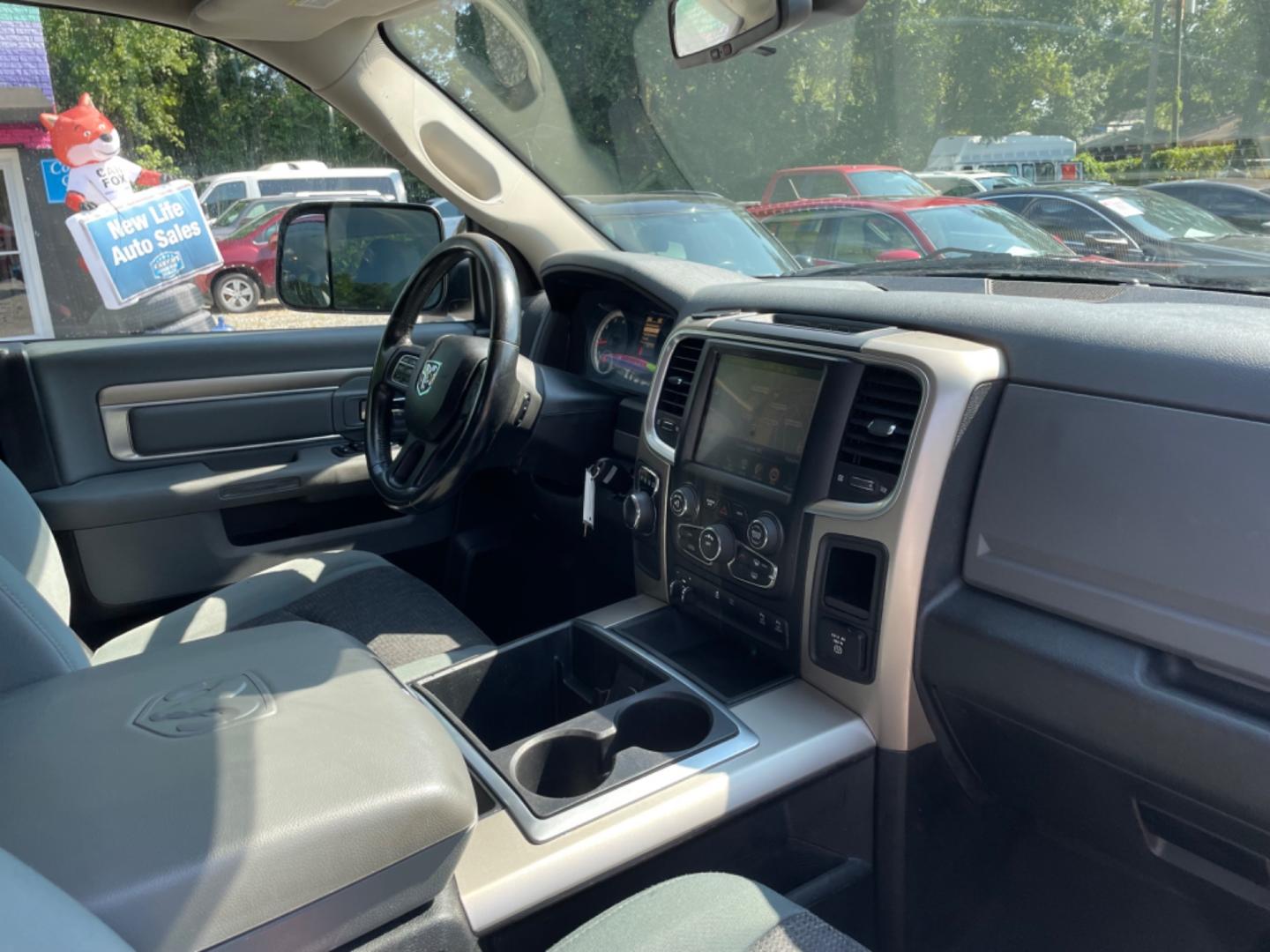 2014 RED RAM 1500 SLT (1C6RR6GG2ES) with an 3.6L engine, Automatic transmission, located at 5103 Dorchester Rd., Charleston, SC, 29418-5607, (843) 767-1122, 36.245171, -115.228050 - Photo#8