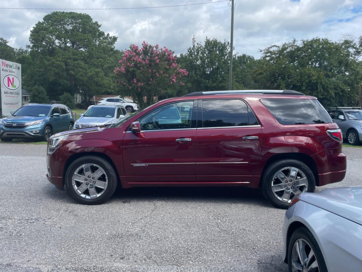 2016 RED GMC ACADIA DENALI (1GKKRTKD5GJ) with an 3.6L engine, Automatic transmission, located at 5103 Dorchester Rd., Charleston, SC, 29418-5607, (843) 767-1122, 36.245171, -115.228050 - Photo#3