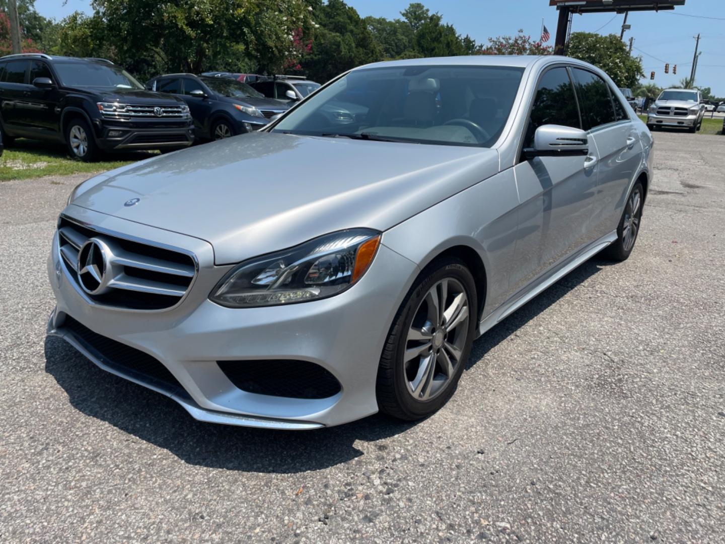 2016 SILVER MERCEDES-BENZ E-CLASS E 350 (WDDHF5KB7GB) with an 3.5L engine, Automatic transmission, located at 5103 Dorchester Rd., Charleston, SC, 29418-5607, (843) 767-1122, 36.245171, -115.228050 - Photo#2