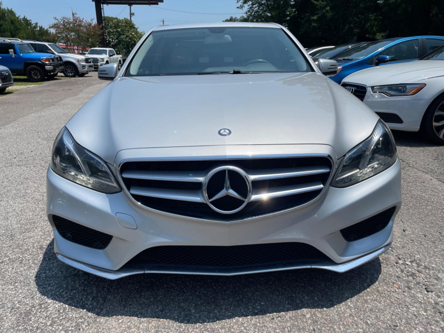 2016 SILVER MERCEDES-BENZ E-CLASS E 350 (WDDHF5KB7GB) with an 3.5L engine, Automatic transmission, located at 5103 Dorchester Rd., Charleston, SC, 29418-5607, (843) 767-1122, 36.245171, -115.228050 - Photo#1