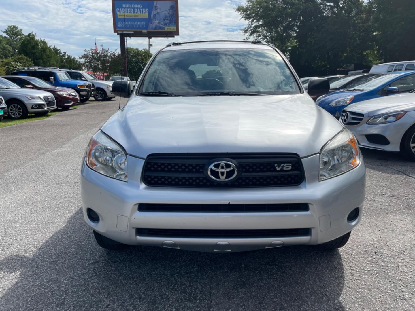 2007 SILVER TOYOTA RAV4 BASE (JTMZK33V075) with an 3.5L engine, Automatic transmission, located at 5103 Dorchester Rd., Charleston, SC, 29418-5607, (843) 767-1122, 36.245171, -115.228050 - Clean Interior with AM/FM/Bluetooth, Backup Camera, Power Windows, Power Locks, Power Mirrors, Keyless Entry, Alloy Wheels. Local Trade-in!! 179k miles Located at New Life Auto Sales! 2023 WINNER for Post & Courier's Charleston's Choice Pre-owned Car Dealer AND 2018-2024 Top 5 Finalist for Charlest - Photo#1