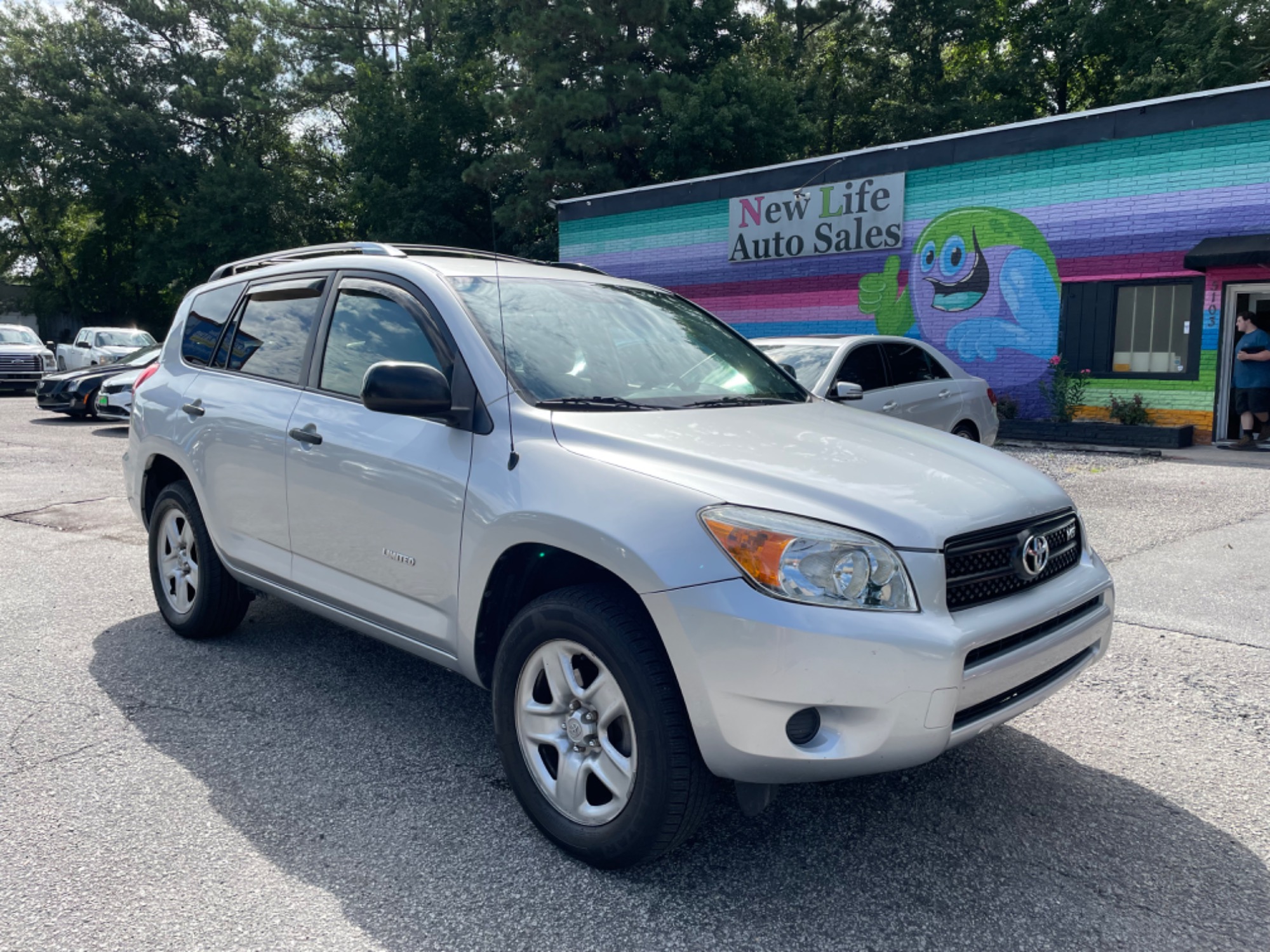 photo of 2007 TOYOTA RAV4 LIMITED - Super Clean! Local Trade-in!!