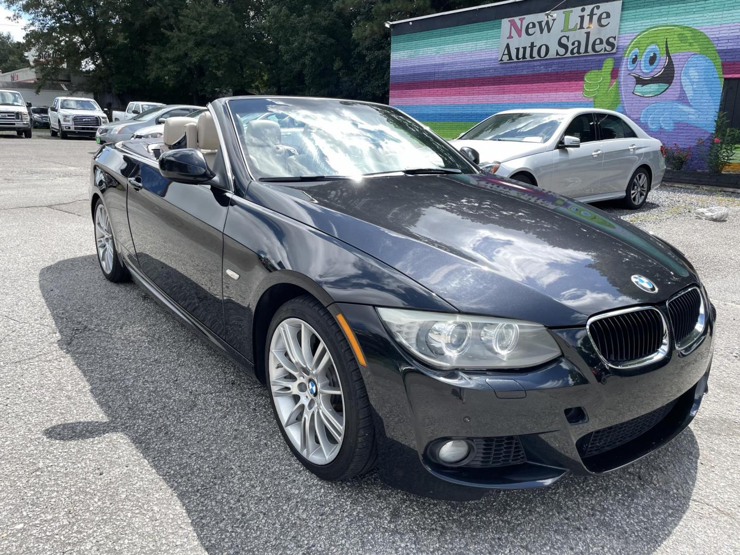 2013 BLACK BMW 3 SERIES 335I (WBADX7C59DE) with an 3.0L engine, Automatic transmission, located at 5103 Dorchester Rd., Charleston, SC, 29418-5607, (843) 767-1122, 36.245171, -115.228050 - Hardtop Convertible with Leather, Navigation, CD/AUX, Hand-free Phone, Dual Climate Control, Power Everything (windows, locks, seats, mirrors), Heated Seats, Push Button Start, Keyless Entry, Alloy Wheels. 107k Located at New Life Auto Sales! 2023 WINNER for Post & Courier's Charleston's Choice Pre - Photo#9