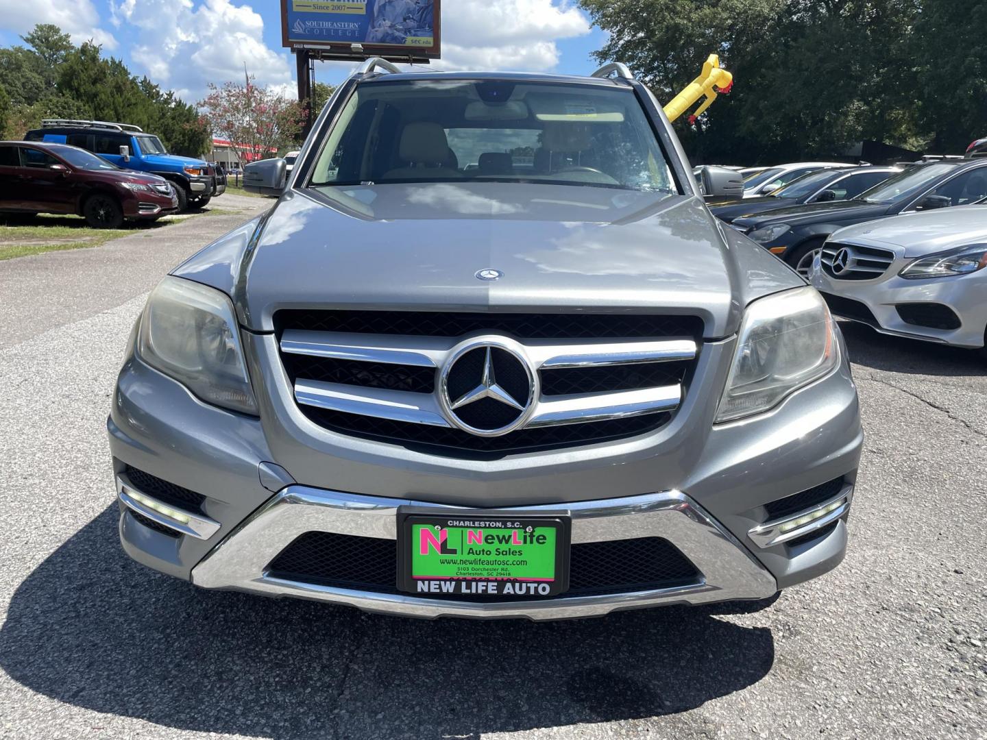 2014 GRAY MERCEDES-BENZ GLK250 (WDCGG0EB0E1) , Automatic transmission, located at 5103 Dorchester Rd., Charleston, SC, 29418-5607, (843) 767-1122, 36.245171, -115.228050 - Leather, Double sunroof, Navigation, Backup Camera, Hands-free Phone, CD/AM/FM, Dual Climate Control, Power Everything (windows, locks, seats, mirrors), Memory/Heated Seats, Power Liftgate, Keyless Entry, All-weather Mats, Alloy Wheels. 158k miles Located at New Life Auto Sales! 2023 WINNER for Pos - Photo#1