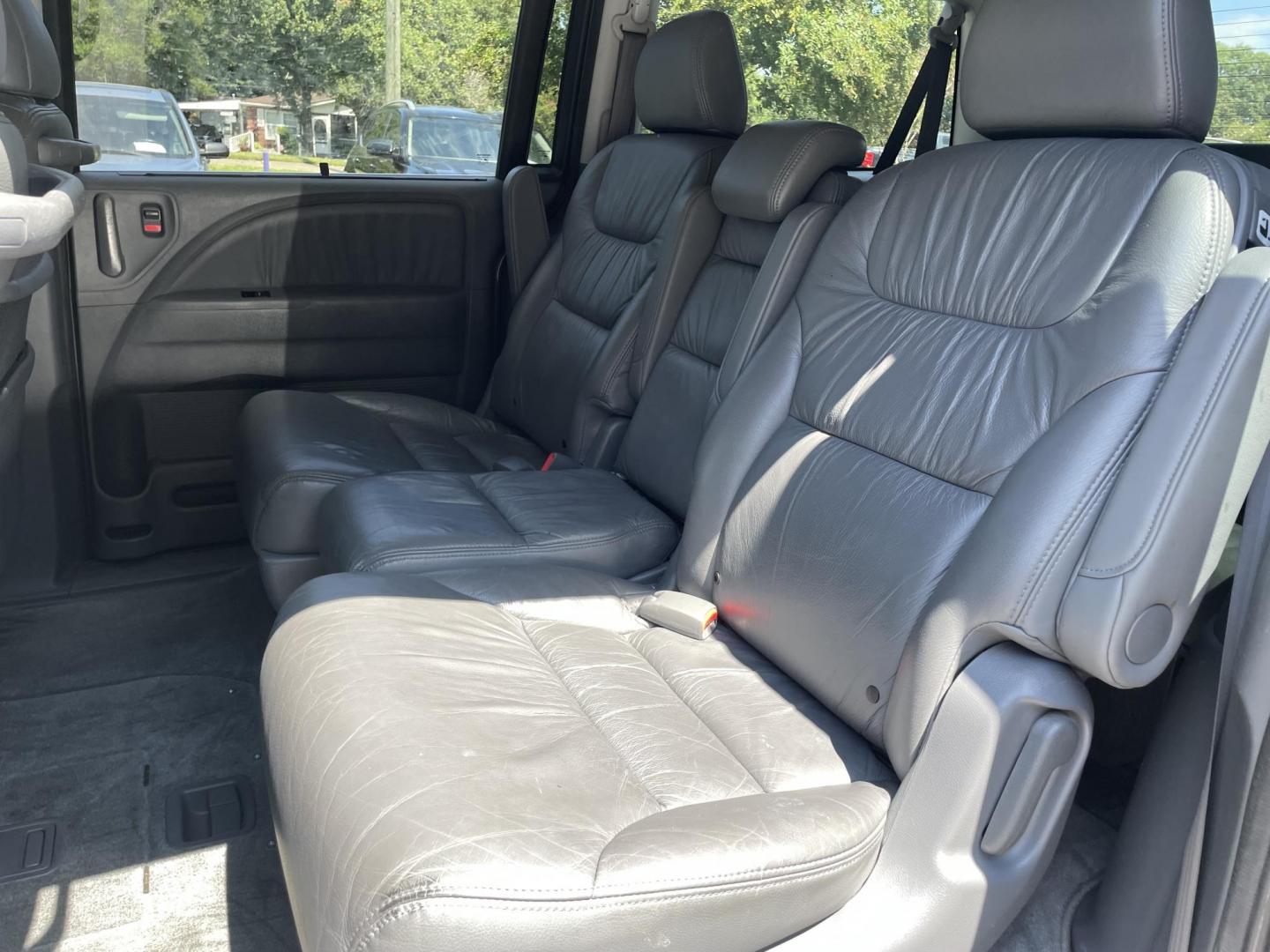 2007 SILVER HONDA ODYSSEY EX-L W/DVD (5FNRL38737B) with an 3.5L engine, Automatic transmission, located at 5103 Dorchester Rd., Charleston, SC, 29418-5607, (843) 767-1122, 36.245171, -115.228050 - Leather, Sunroof, 6-Disc CD/Aux/Sat, Dual Climate Control, Power Everything (windows, locks, seat, mirrors), Heated Seats, Power Sliding Doors, Rear Climate Control, Rear DVD, Keyless Entry, Alloy Wheels. Local Trade-in!! 157k miles Located at New Life Auto Sales! 2023 WINNER for Post & Courier's C - Photo#13