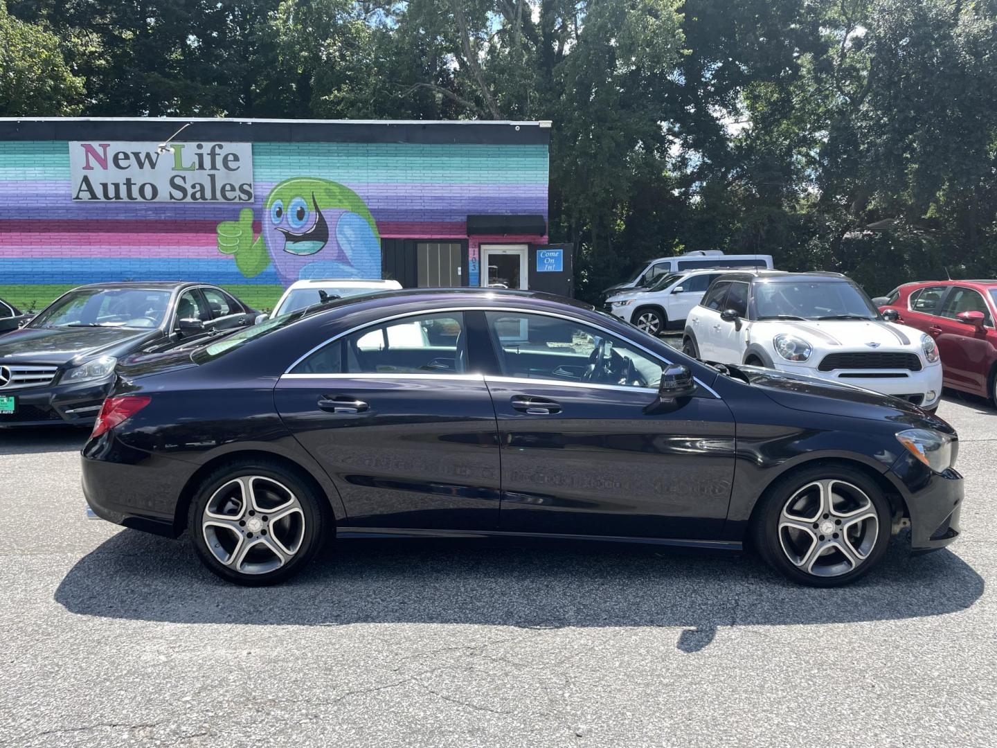 2014 MERCEDES-BENZ CLA CLA 250 (WDDSJ4EB7EN) with an 2.0L engine, Automatic transmission, located at 5103 Dorchester Rd., Charleston, SC, 29418-5607, (843) 767-1122, 36.245171, -115.228050 - Absolutely Gorgeous Inside & Out! Leather, CD/AM/FM, Hands-free Phone, Power Everything (windows, locks, seats, mirrors), Memory/Heated Seats, Keyless Entry, Alloy Wheels. Only 83k miles Located at New Life Auto Sales! 2023 WINNER for Post & Courier's Charleston's Choice Pre-owned Car Dealer AND 20 - Photo#7