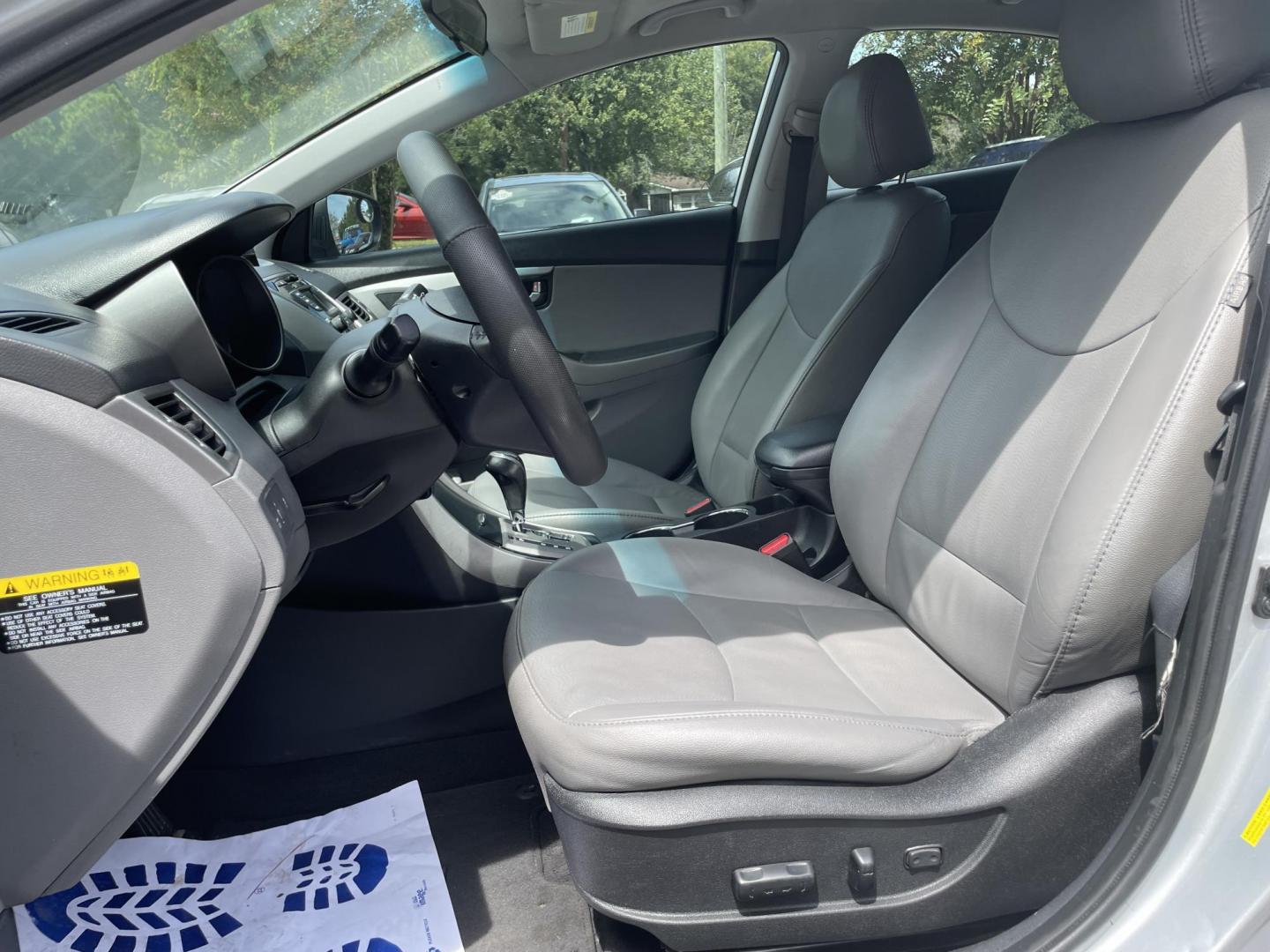 2013 SILVER HYUNDAI ELANTRA GLS (5NPDH4AE2DH) with an 1.8L engine, 6-Speed Manual transmission, located at 5103 Dorchester Rd., Charleston, SC, 29418-5607, (843) 767-1122, 36.245171, -115.228050 - Photo#20