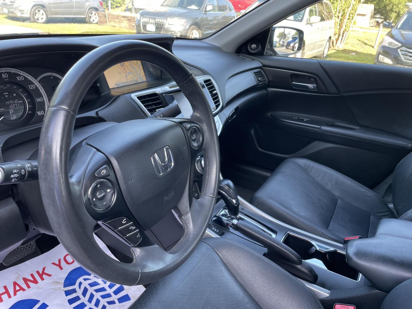 2015 BLACK HONDA ACCORD EX-L V6 (1HGCR3F80FA) with an 3.5L engine, Automatic transmission, located at 5103 Dorchester Rd., Charleston, SC, 29418-5607, (843) 767-1122, 36.245171, -115.228050 - Clean interior with Leather, Sunroof, Navigation, Backup Camera, Lane Departure Camera, CD/AUX/Sat/Bluetooth, Dual Climate Control, Power Everything (windows, locks, seats, mirrors), Memory/Heated Seats, Keyless Entry, Push Button Start, Alloy Wheels. Certified One Owner!! 147k miles Located at New - Photo#20