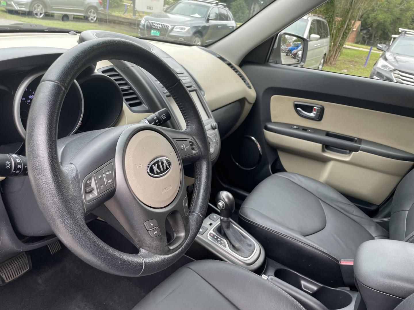 2012 SILVER KIA SOUL ! (KNDJT2A61C7) with an 2.0L engine, Automatic transmission, located at 5103 Dorchester Rd., Charleston, SC, 29418-5607, (843) 767-1122, 36.245171, -115.228050 - Leather, Sunroof, Navigation, Backup Camera, CD/AUX/Sat/Bluetooth, Sound-Reactive Mood Lighting, Power Windows, Power Locks, Power Mirrors, Heated Seats, Push Button Start, Keyless Entry, Alloy Wheels. 131k miles Located at New Life Auto Sales! 2023 WINNER for Post & Courier's Charleston's Choice - Photo#19