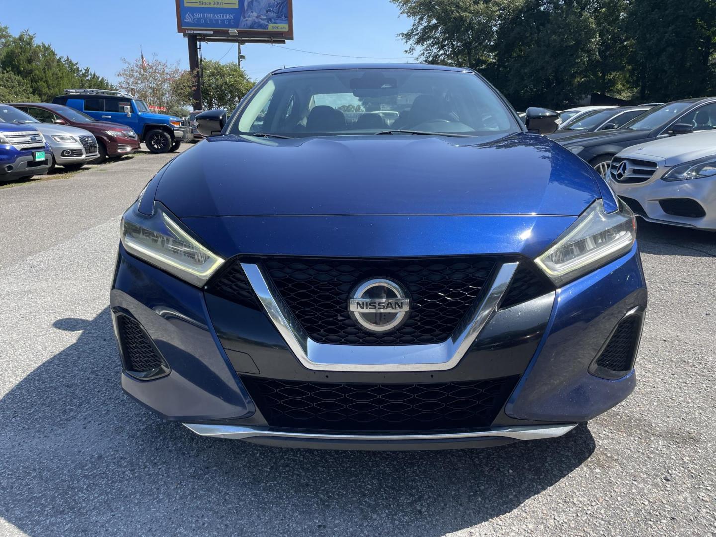 2020 BLUE NISSAN MAXIMA 3.5 SV (1N4AA6CV3LC) with an 3.5L engine, Continuously Variable transmission, located at 5103 Dorchester Rd., Charleston, SC, 29418-5607, (843) 767-1122, 36.245171, -115.228050 - Photo#1