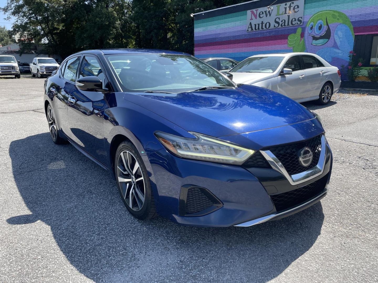 2020 BLUE NISSAN MAXIMA 3.5 SV (1N4AA6CV3LC) with an 3.5L engine, Continuously Variable transmission, located at 5103 Dorchester Rd., Charleston, SC, 29418-5607, (843) 767-1122, 36.245171, -115.228050 - Clean CarFax (no accidents reported!) Leather, Navigation, Backup Camera, CD/AUX/Sat/Bluetooth, Dual Climate Control, Power Everything (windows, locks, seats, mirrors), Heated Seats, Push Button Start, Keyless Entry, Alloy Wheels. 152k miles Located at New Life Auto Sales! 2023 WINNER for Post & Co - Photo#0