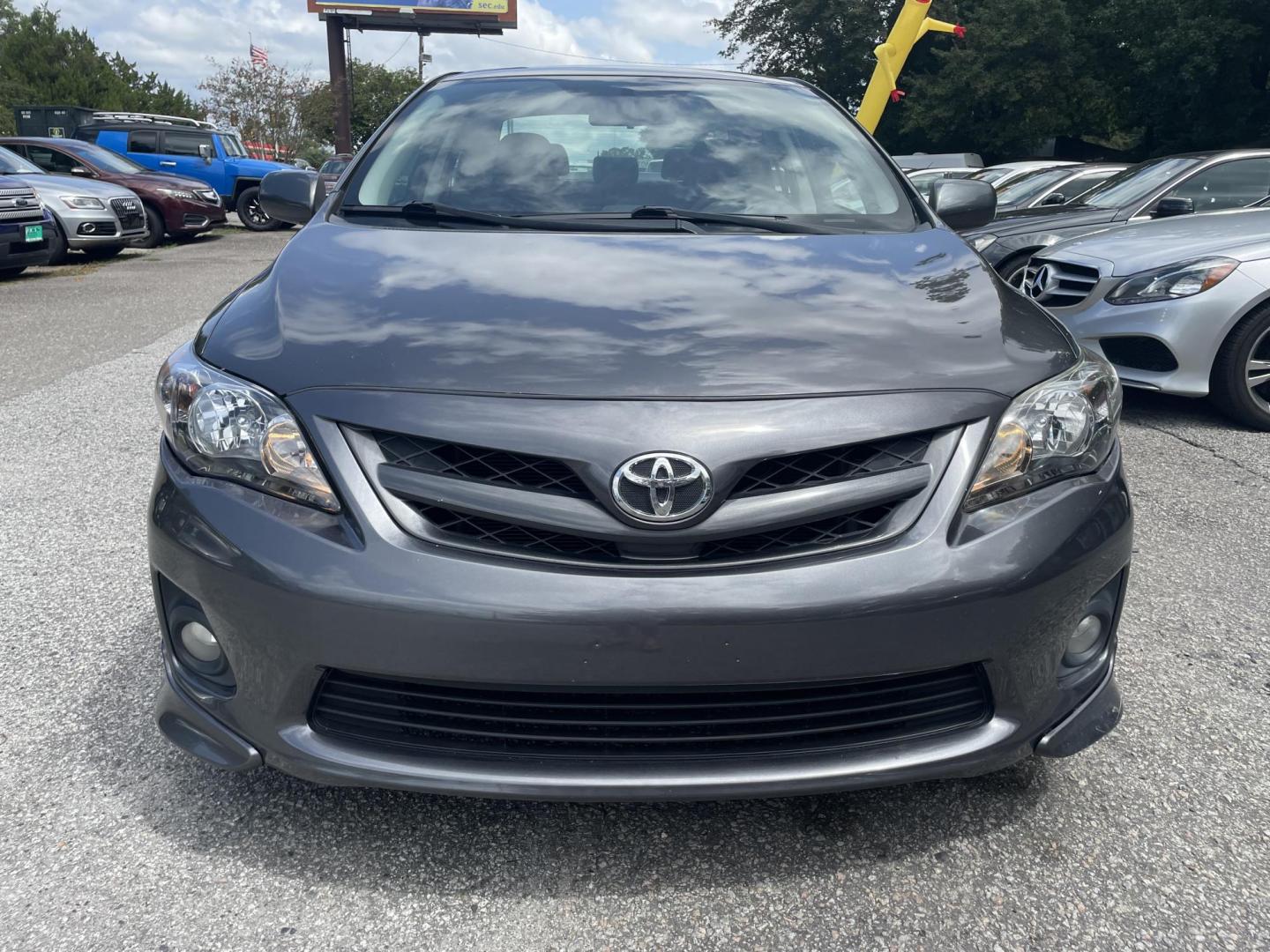 2012 GRAY TOYOTA COROLLA S (5YFBU4EE2CP) with an 1.8L engine, Automatic transmission, located at 5103 Dorchester Rd., Charleston, SC, 29418-5607, (843) 767-1122, 36.245171, -115.228050 - Photo#1