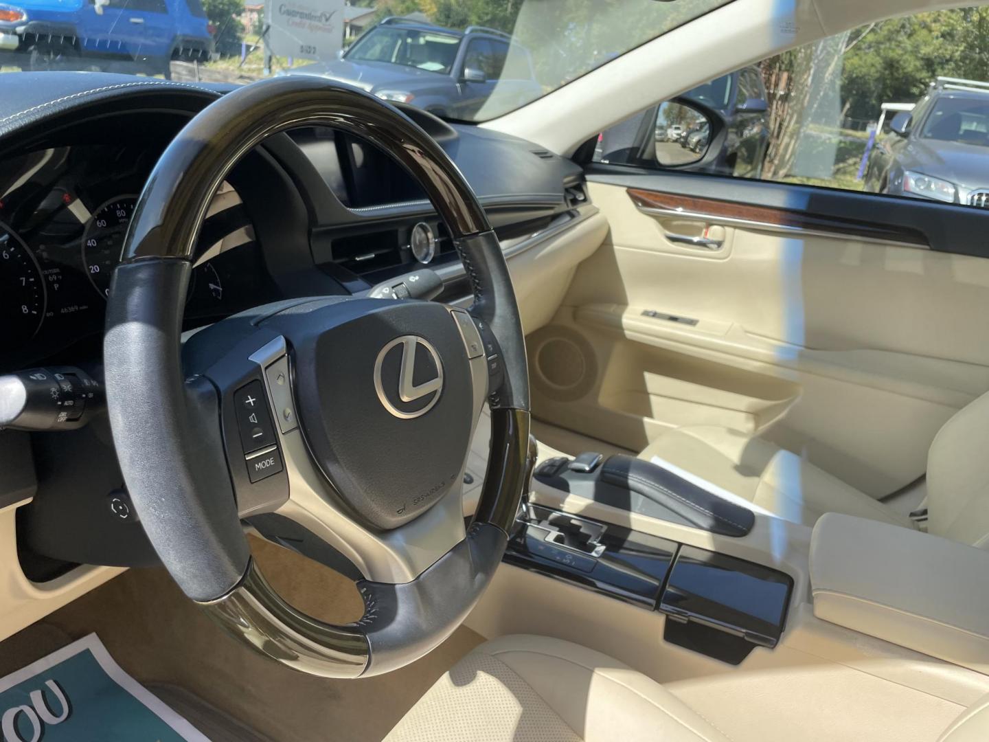 2014 GRAY LEXUS ES 350 BASE (JTHBK1GG7E2) with an 3.5L engine, Automatic transmission, located at 5103 Dorchester Rd., Charleston, SC, 29418-5607, (843) 767-1122, 36.245171, -115.228050 - Photo#21