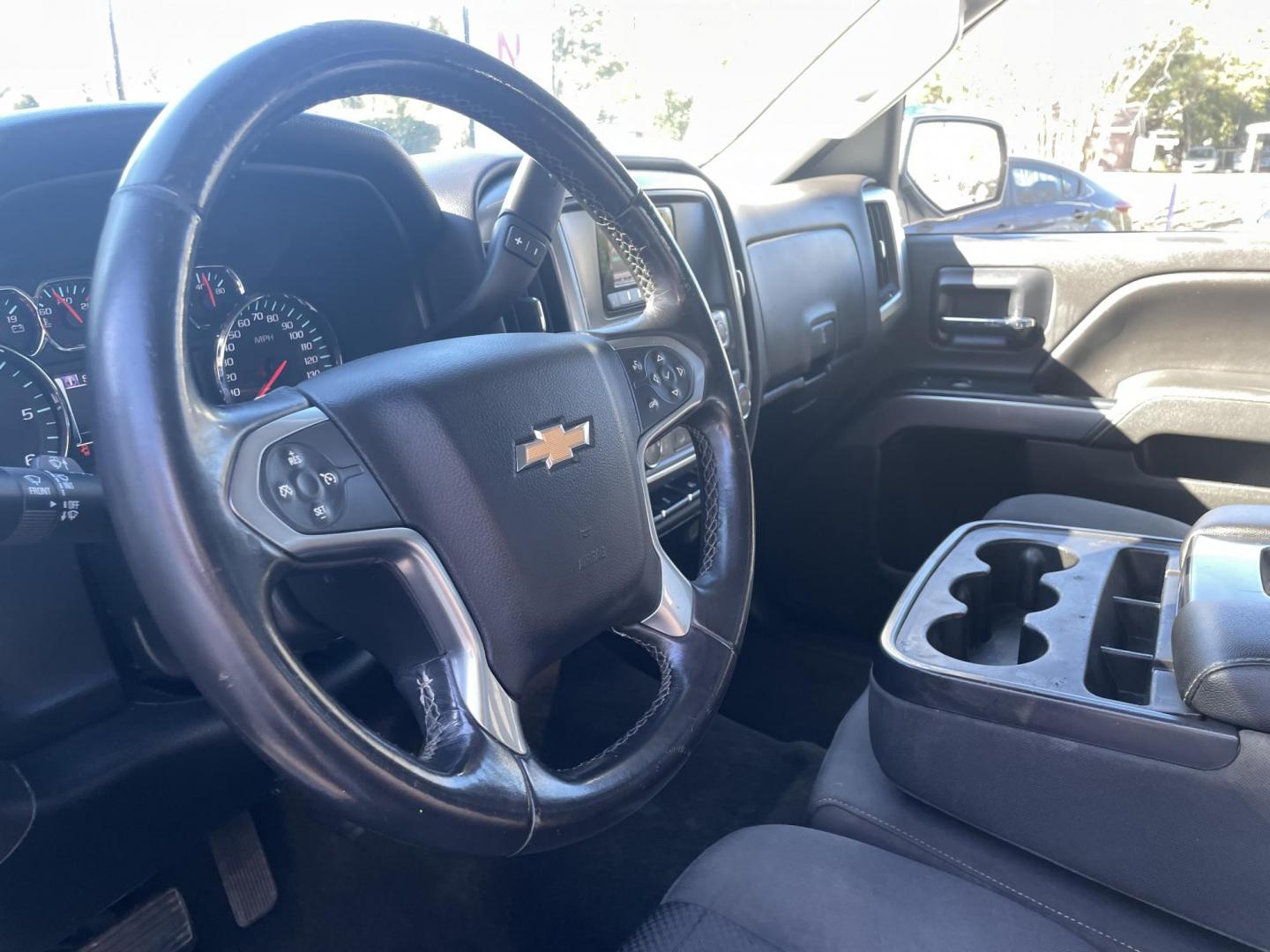 2014 WHITE CHEVROLET SILVERADO 1500 LT (3GCPCREH5EG) with an 4.3L engine, Automatic transmission, located at 5103 Dorchester Rd., Charleston, SC, 29418-5607, (843) 767-1122, 36.245171, -115.228050 - Photo#15