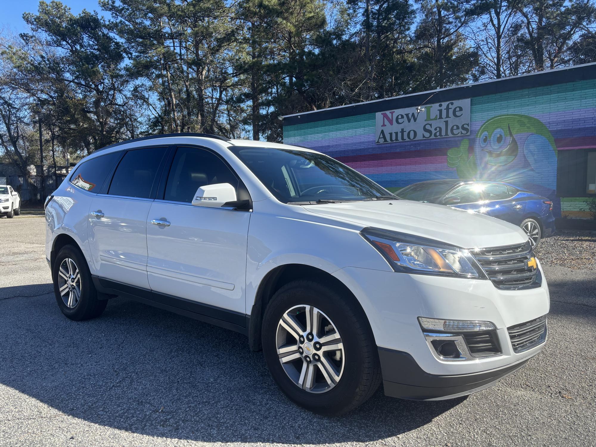 photo of 2017 CHEVROLET TRAVERSE LT - ONE OWNER! SUPER CLEAN! VERY WELL MAINTAINED!!!